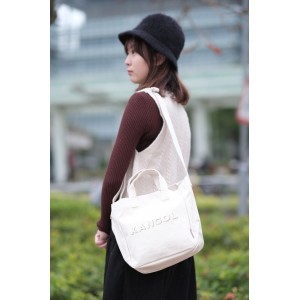 Kangol Fluffy Logo Canvas Totebag- Ivory 3792